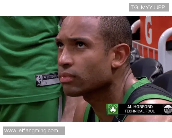 热搜榜第一!米切尔因一举动刷屏全网